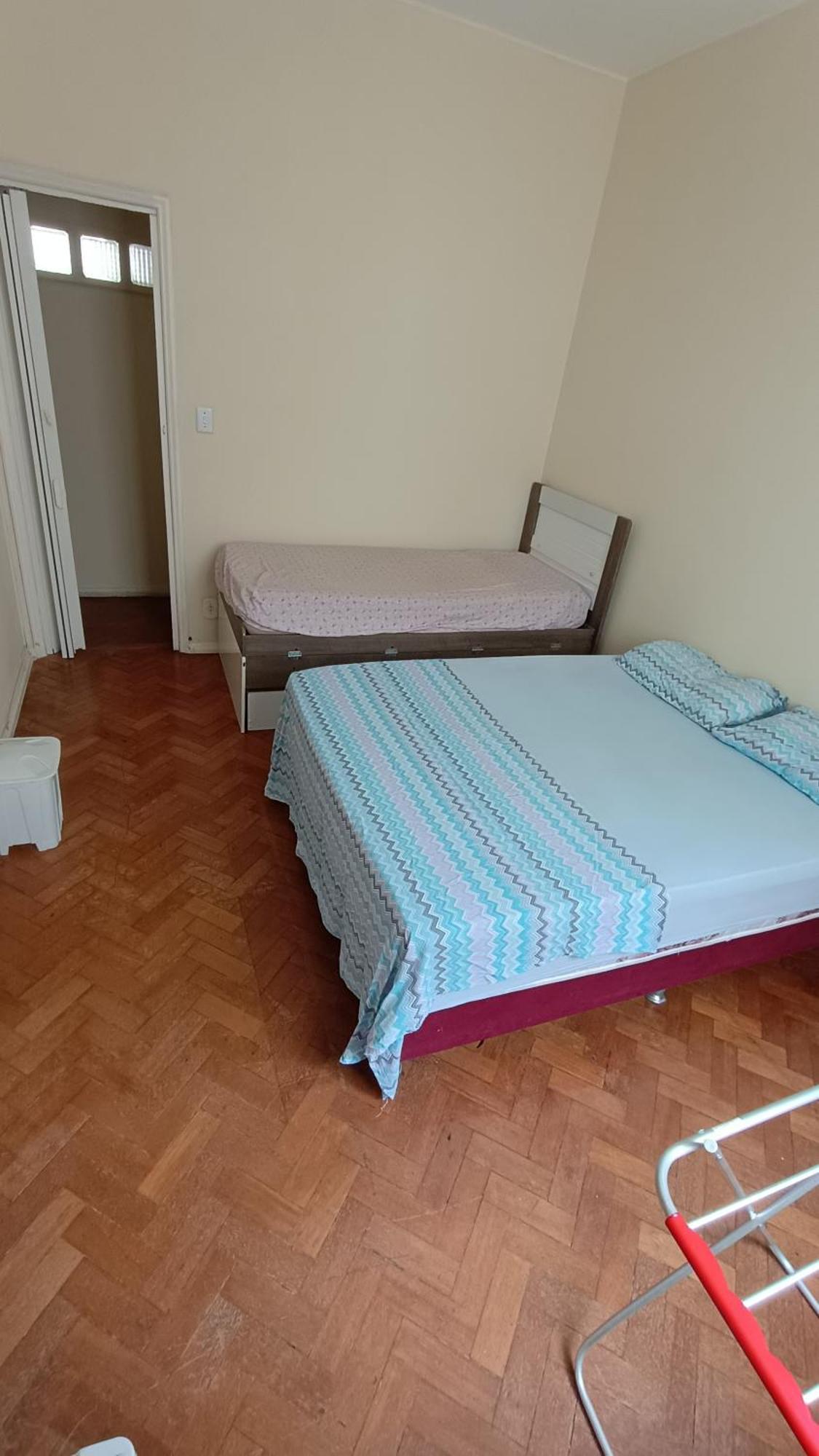 Em Compartilhado Habitación en casa particular